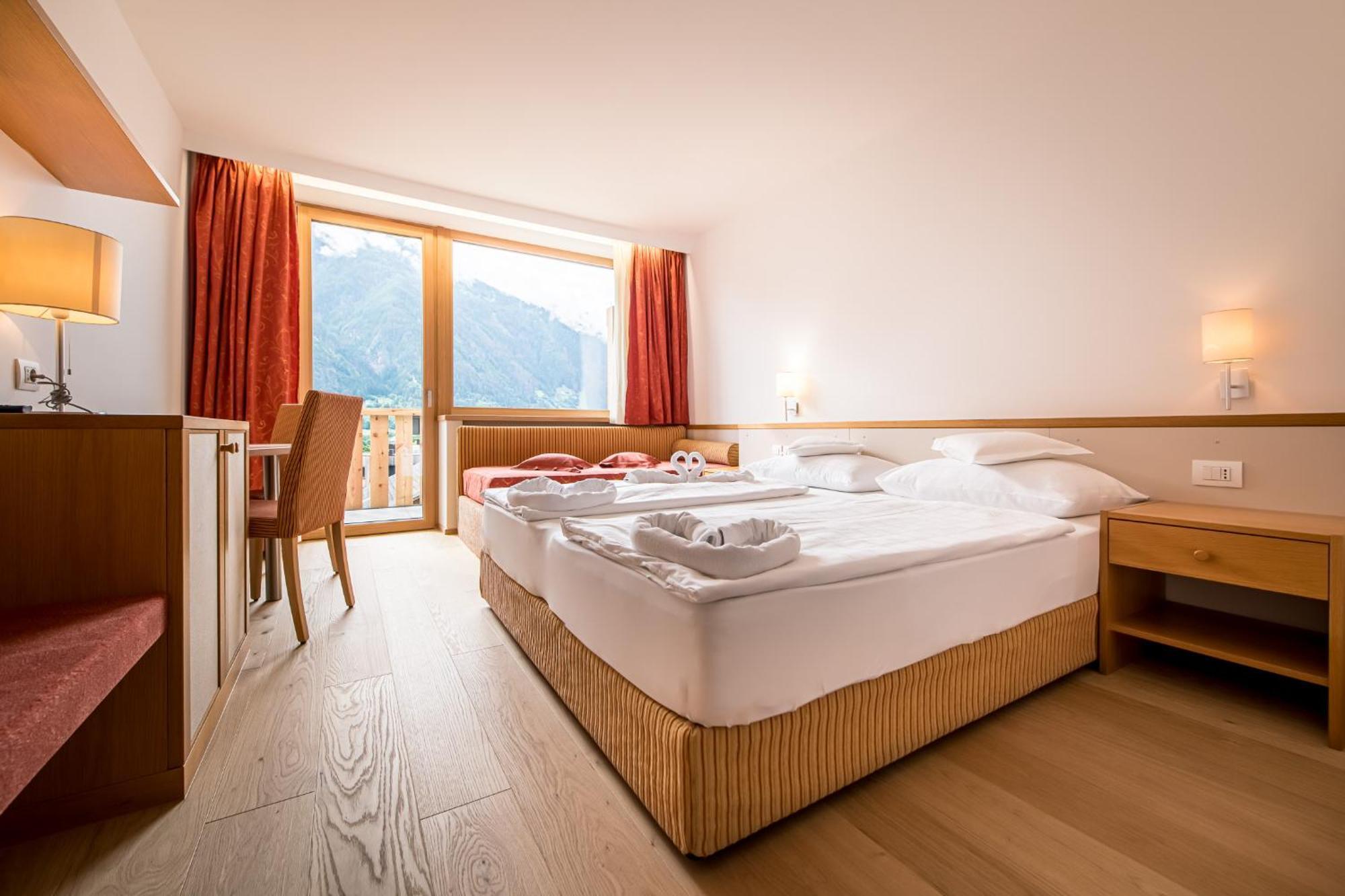 Hotel Taufers Molini di Tures Esterno foto