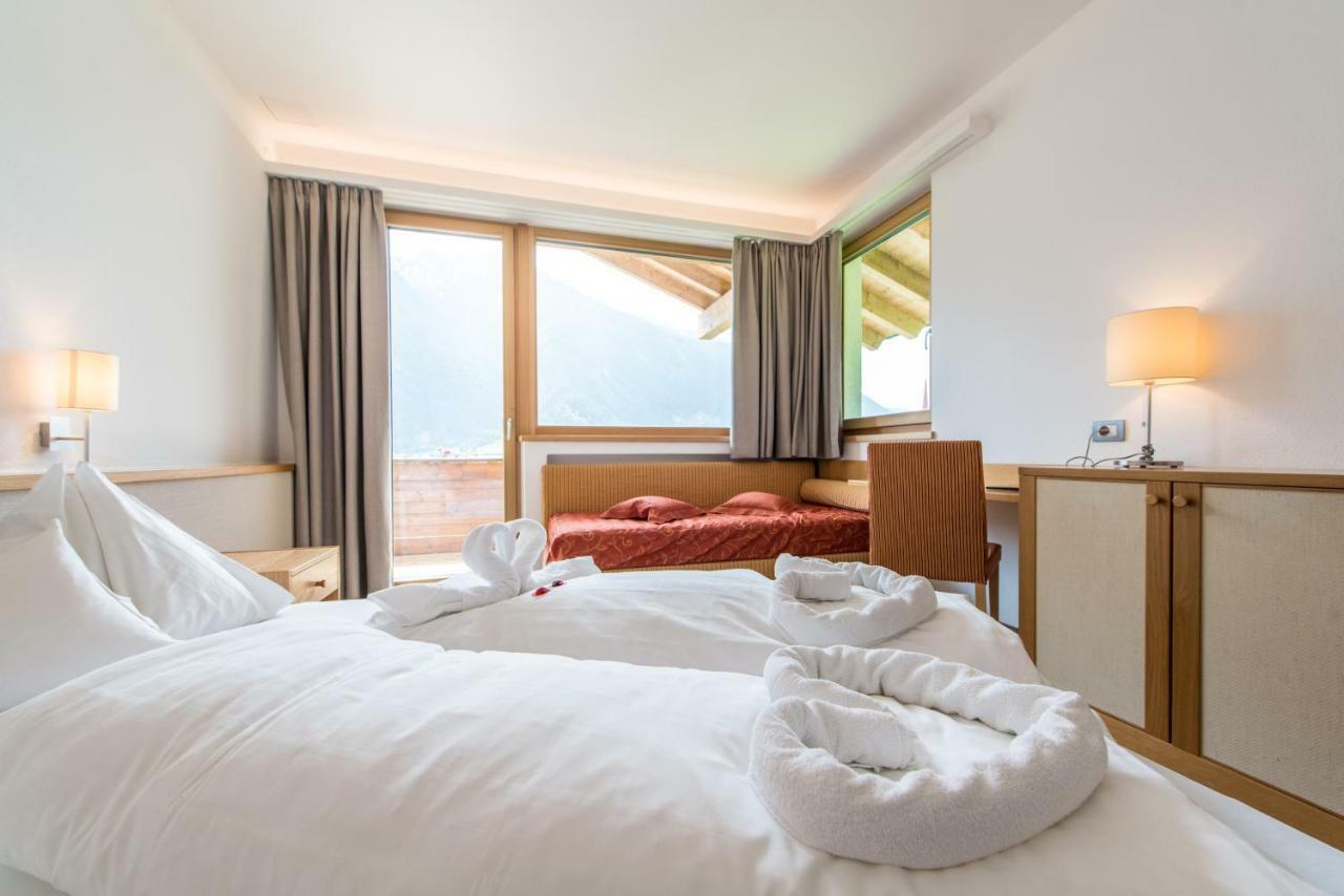 Hotel Taufers Molini di Tures Esterno foto