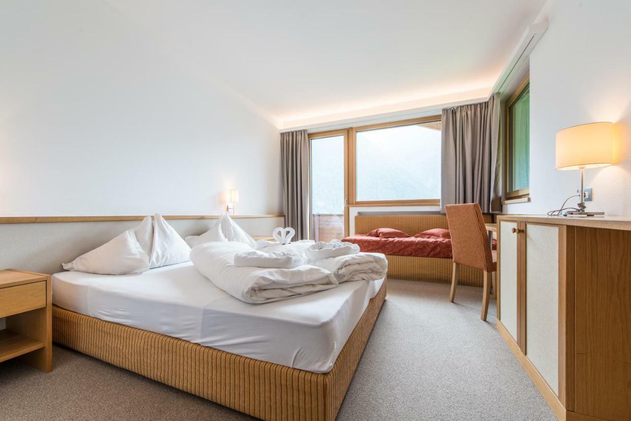 Hotel Taufers Molini di Tures Esterno foto